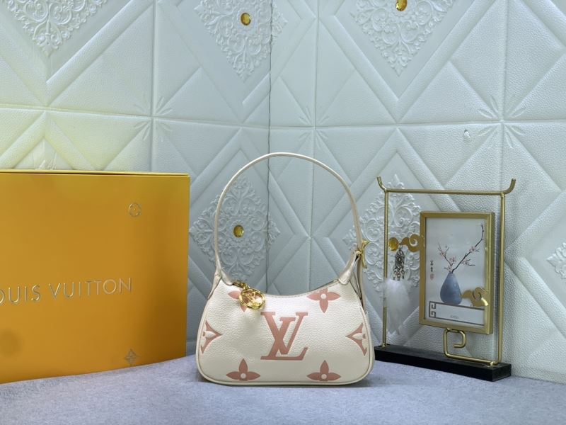 Louis Vuitton Hobo Bags